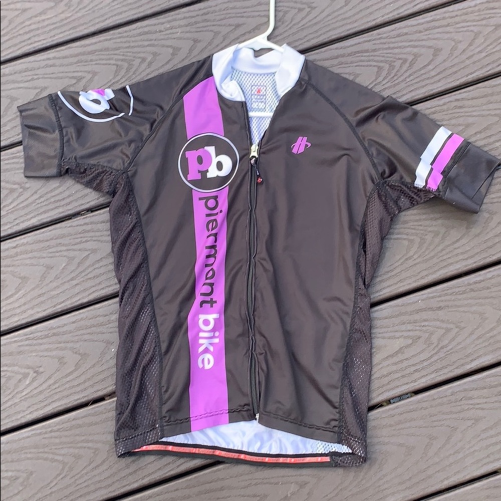 Men’s Hincapie size Large cycling short sleeve top
